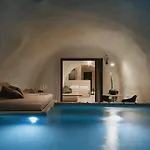 Divine Cave Experience Hotel