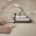 Hotel Divine Boutique Cave Experience