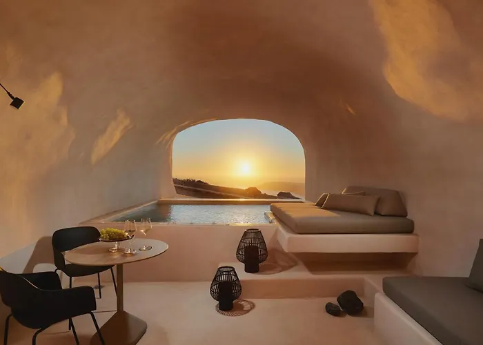 Divine Boutique Cave Experience אימרוביגלי