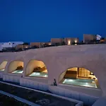 酒店 Divine Boutique Cave Experience 易莫洛林