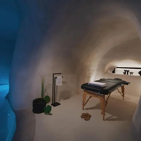 Divine Cave Experience 호텔