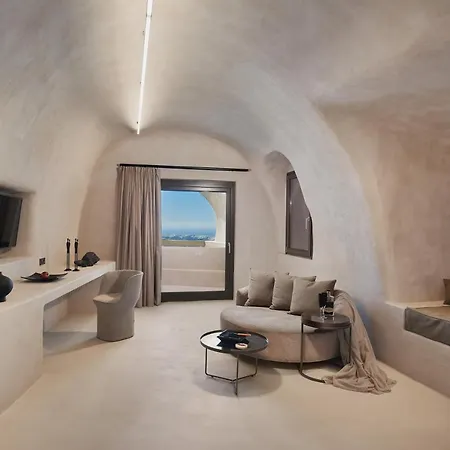 Divine Boutique Cave Experience
