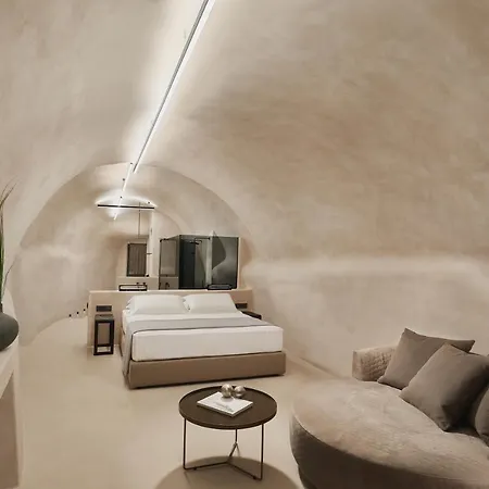 Hotel Divine Boutique Cave Experience