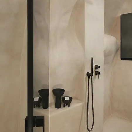 Hotel Divine Boutique Cave Experience