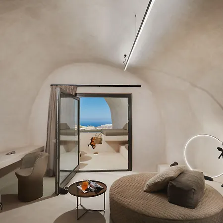 Hotel Divine Boutique Cave Experience