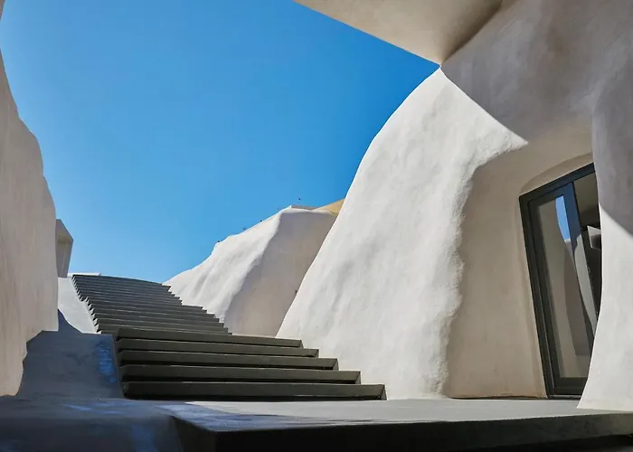 Divine Cave Experience Hotel