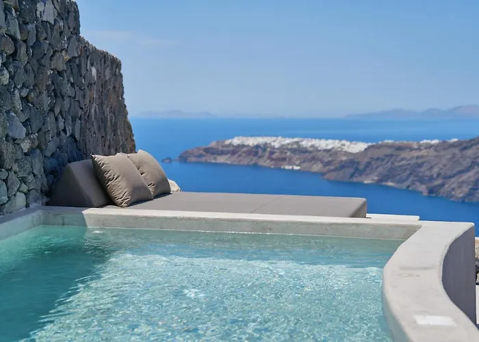 Divine Cave Experience Hotel