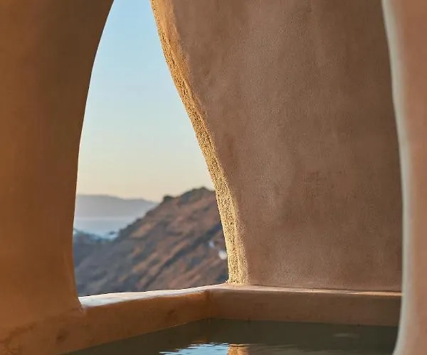 Divine Cave Experience Hotel Imerovigli (Santorini)