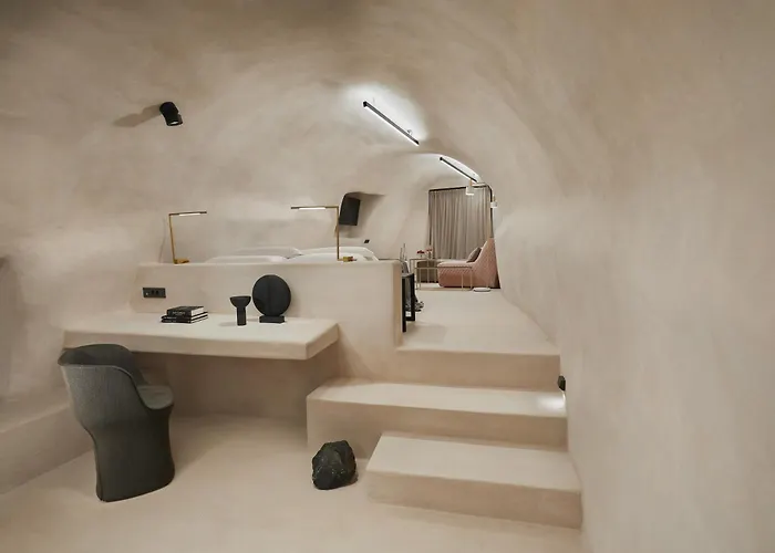 Divine Cave Experience Imerovigli (Santorini)