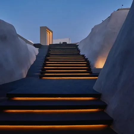 Hotel Divine Cave Experience 3*