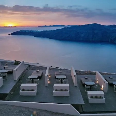 Divine Boutique Cave Experience 3* Imerovigli (Santorini)