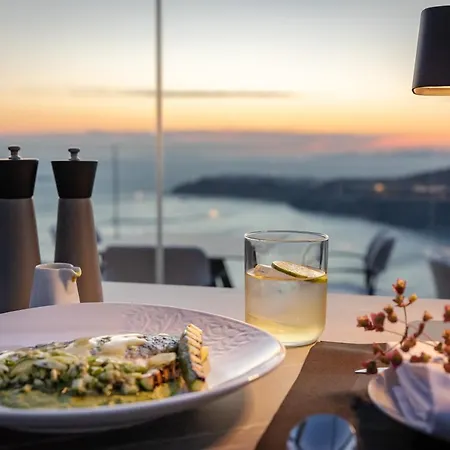 Divine Cave Experience Hotel Imerovigli (Santorini)