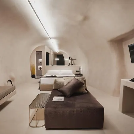 Divine Cave Experience Hotel