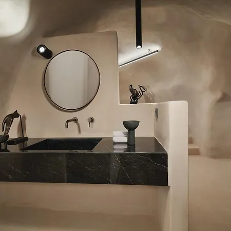 Hotel Divine Cave Experience 3*