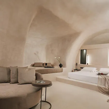 Hotel Divine Cave Experience