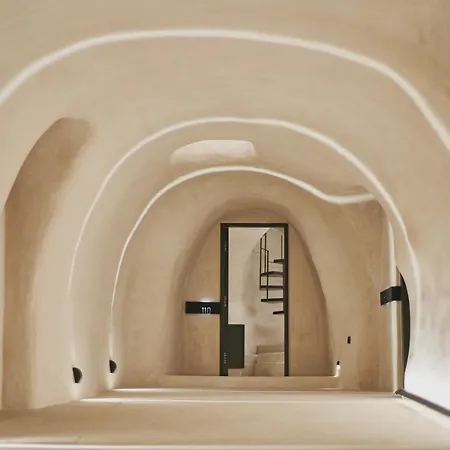 Divine Cave Experience Hotel