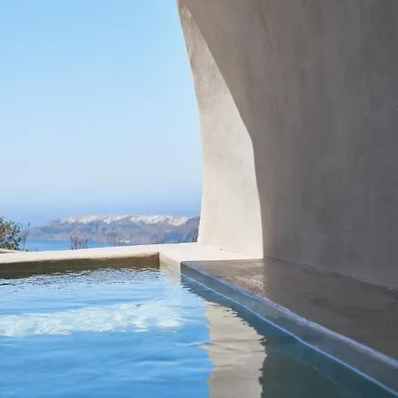 Divine Cave Experience Hotel