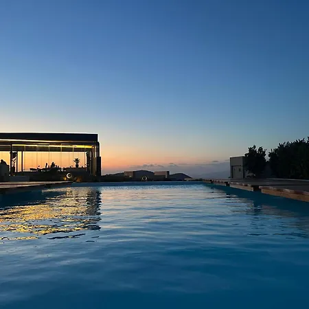 Divine Boutique Cave Experience 3* Imerovigli (Santorini)