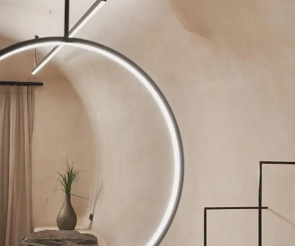Hotel Divine Boutique Cave Experience Imerovigli (Santorini)